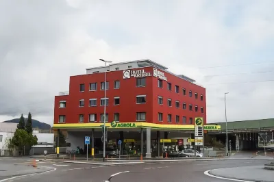 Hotel am Kreisel Self-Check-in by Smart Hotels Hoteles cerca de Knies Kinderzoo Rapperswil