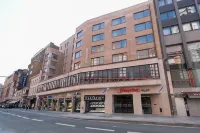 Hampton by Hilton Antwerp Central Station Отели рядом с достопримечательностью «Lotto Arena»