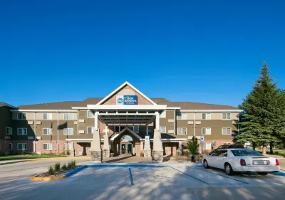 Best Western Harvest Inn  Suites Hotels near University of North Dakota