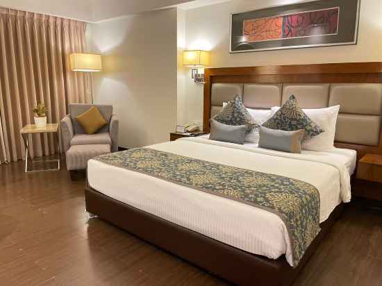 Paradigm Sarovar Portico Rooms