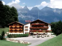 Hotel Restaurant Knobelboden Hoteles cerca de Lago de Walen