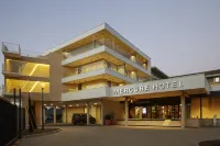 Mercure Avignon Gare TGV Hotels near Aéroport d'Avignon - Caumont