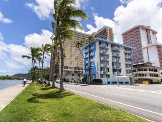 Holiday Surf Hotel (with Full Kitchen) Hotel Exterior