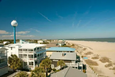 DeSoto Beach Terraces Hotels in Tybee Island