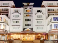 Sterling Guruvayur Hotels near Nelluvaya Sree Dhanwanthari Temple