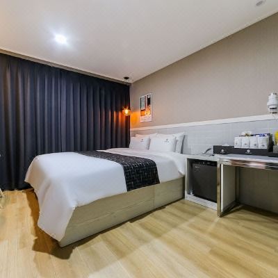 스탠다드 차량-오픈 특별가 Changwon Boutique Palace Hotel 쿠폰