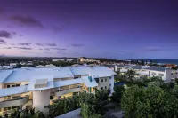 Coolum Seaside Apartments Hotels in Coolum Beach