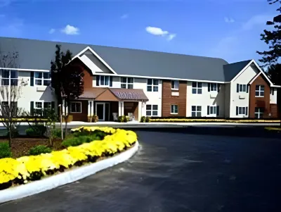 Cresthill Suites Syracuse Hotels in East Syracuse