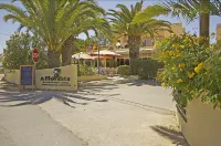 Wot Algarve Hotels in Almancil