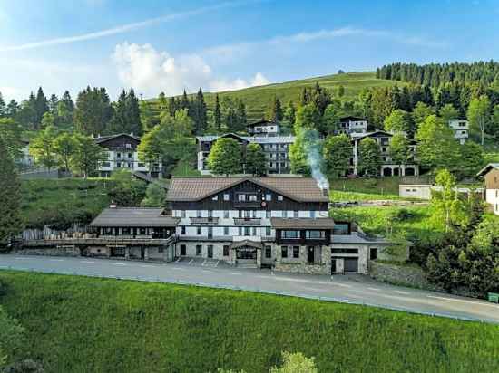 Albergo Ristorante Bucaneve Hotel Exterior