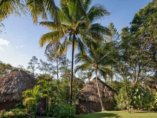 Gaia Riverlodge Hotel Exterior