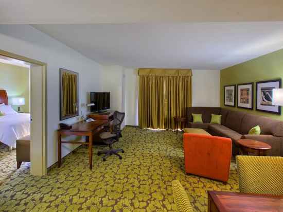 Hilton Garden Inn Durham-University Medical Center Rooms