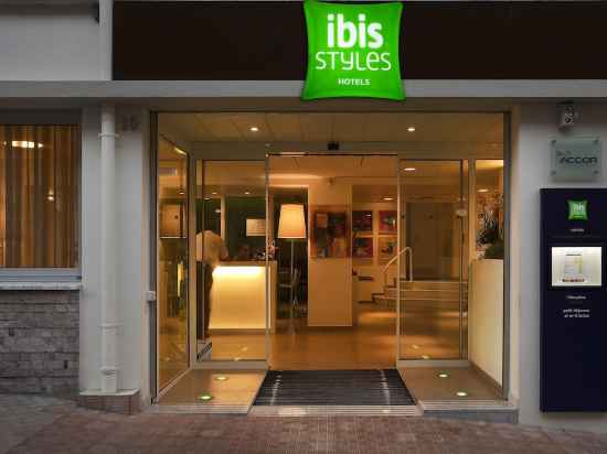 Ibis Styles Menton Centre Hotel Exterior