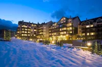 Premier Luxury Mountain Resort Hotels near Method Snow School