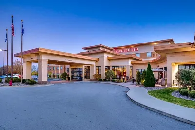 Hilton Garden Inn Milwaukee Airport Hotels near Milwaukee Airport