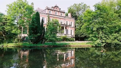 Le Château de Philiomel Hoteles en Busnes