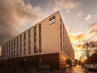 Holiday Inn - the Niu, Mood Mainz Hotels near Kleingartenverein Flora Moguntia e.V.