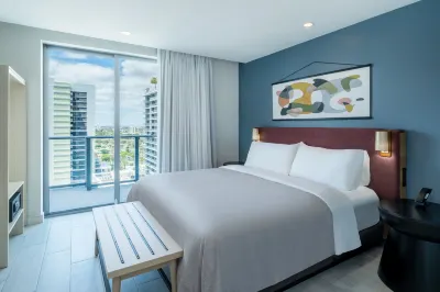 Atwell Suites Miami Brickell Hotels near Fort Lauderdale Beach