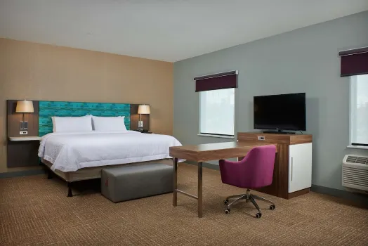 Hampton Inn  Sherwood Portland Hotels near Bullwinkle's Entertainment