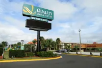 Quality Inn & Suites Kissimmee by the Lake Hotels in Kissimmee