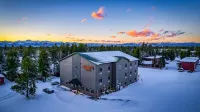 Wagon Wheel Hotel Hotels near Museum of the Yellowstone