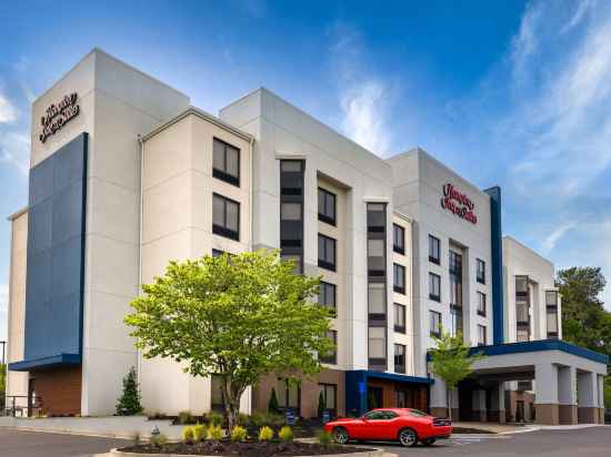 Hampton Inn & Suites by Hilton Alpharetta Roswell Hotel Exterior