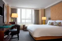 Renaissance Columbus Downtown Hotel Hotels near Alkire Woods Park