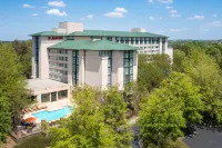 Atlanta Marriott Alpharetta Hotels near Target