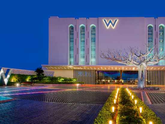 W Muscat Hotel Exterior