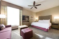 Homewood Suites by Hilton Concord Charlotte فنادق في كونكورد