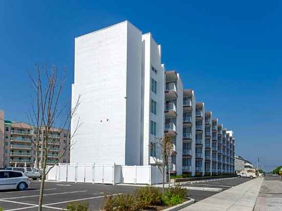 ICONA Diamond Beach Hotel Exterior