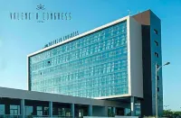 Azz Valencia Congress Hotel & Spa Отели рядом с достопримечательностью «Alameda»