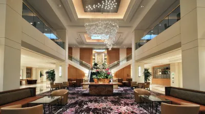 Hilton Los Angeles Airport Hotels near Temple Beth Am