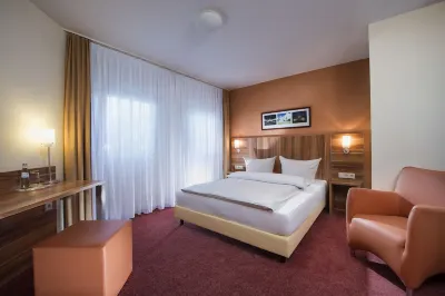 B&B HOTEL Mannheim-City Hotels in der Nähe von Red Light District "Lupinenstraße"