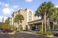 Hampton Inn & Suites Orlando-Apopka Hotels in Apopka