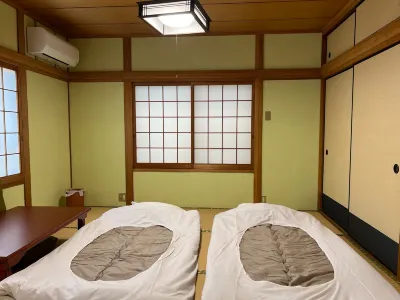 A Lightlit Private Inn Akari Shima 6 Minutes Hotels in Tonosho