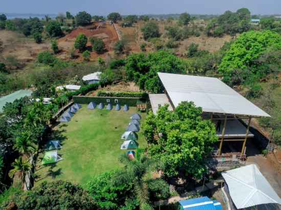 Astoria Lagoon Resort Hotel Exterior