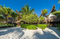 Ahau Tulum Hotels near Visita Coba