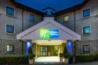 Holiday Inn Express Inverness Hotel dekat Bandara Inverness