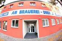 Am Brauerei-Dreieck酒店 謝斯利茨酒店