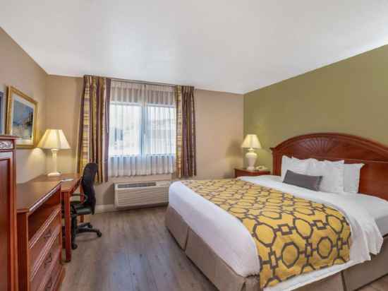 Baymont by Wyndham Tehachapi Rooms