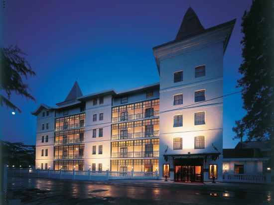 The Oberoi Cecil Hotel Exterior