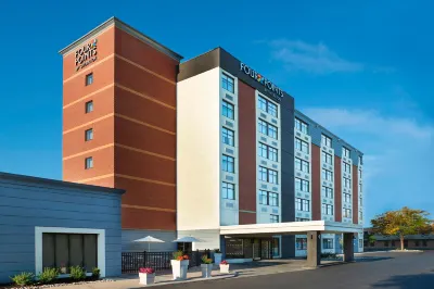 Four Points by Sheraton Hamilton - Stoney Creek Hotels near Hamilton John C. Munro International Airport