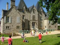 Château du Bourg Hôtels à : Saint-Ellier-du-Maine