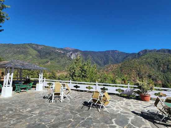 Tiger's Nest Resort Hotel Exterior