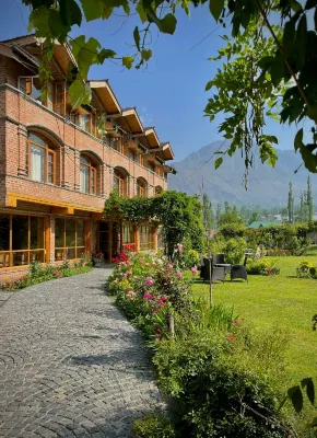 Hotel Nadis Hotels near Dachigam National Park