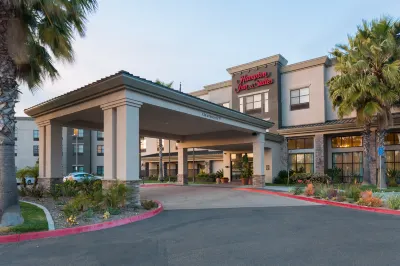 Hampton Inn & Suites Pittsburg Hotels in Pittsburg