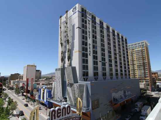 Whitney Peak Hotel Reno, Tapestry Collection by Hilton Hotel Exterior