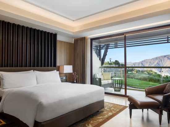 JW Marriott Mussoorie Walnut Grove Resort & Spa Rooms