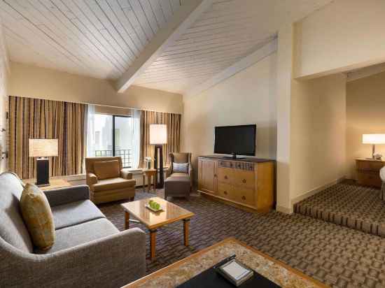 Hilton Scottsdale Resort & Villas Rooms